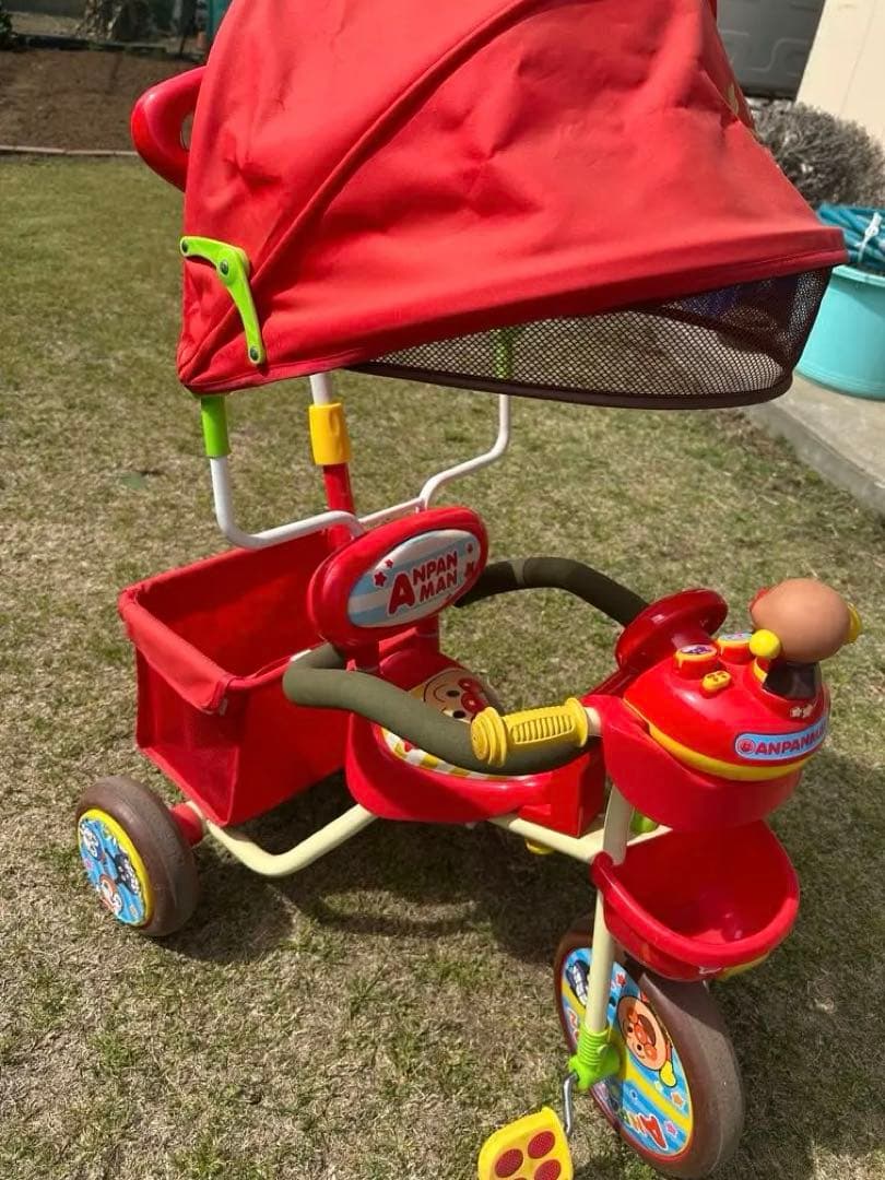 アンパンマン 三輪車 赤