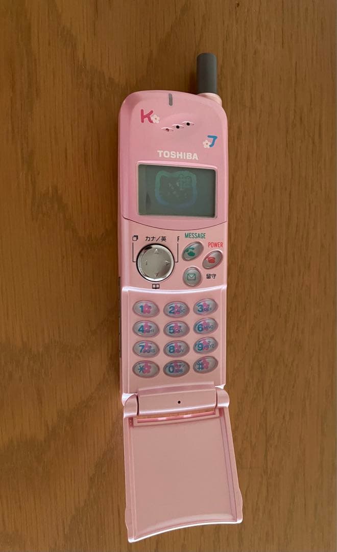 【希少】ハローキティ　東芝PHS電話機　ピンク
