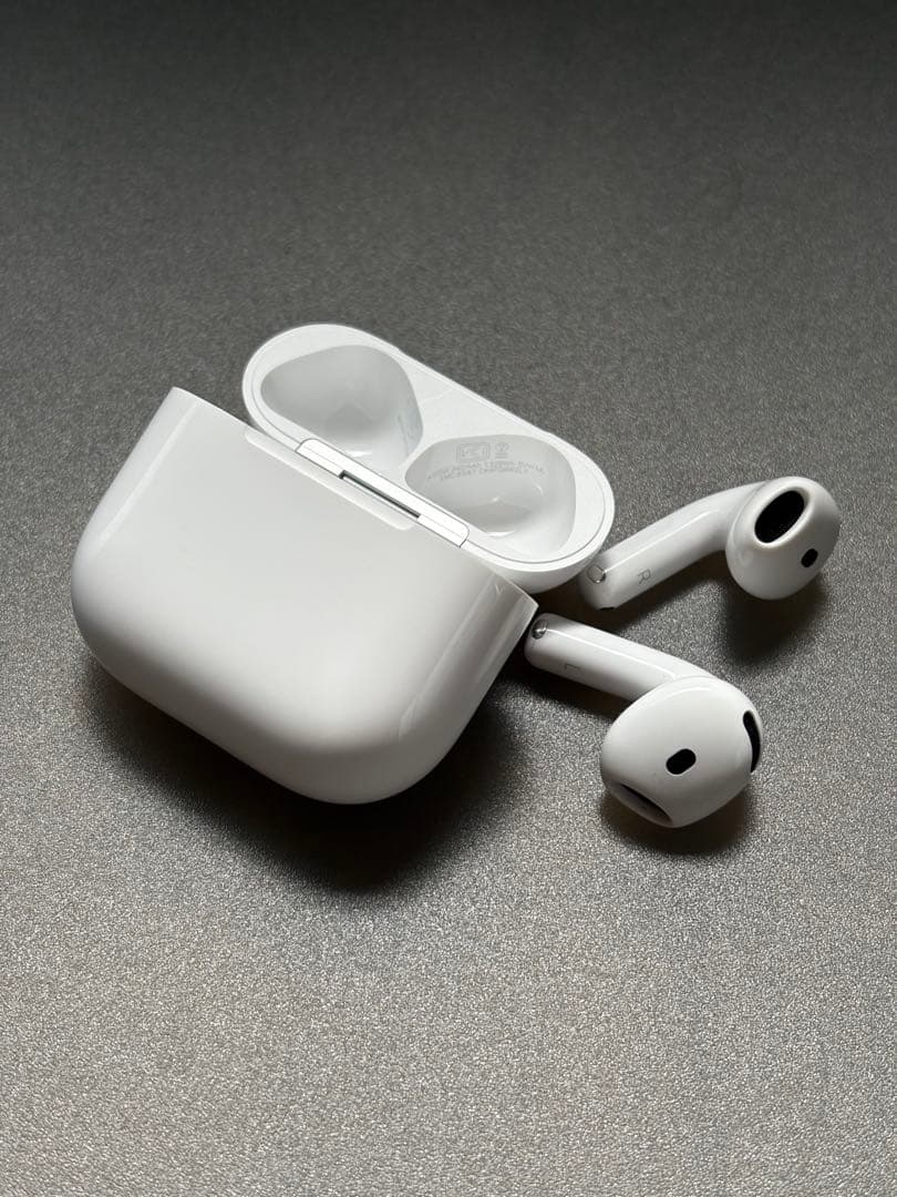 AirPods 第4世代/ノイズキャンセリング対応/動作確認済み<No.419>