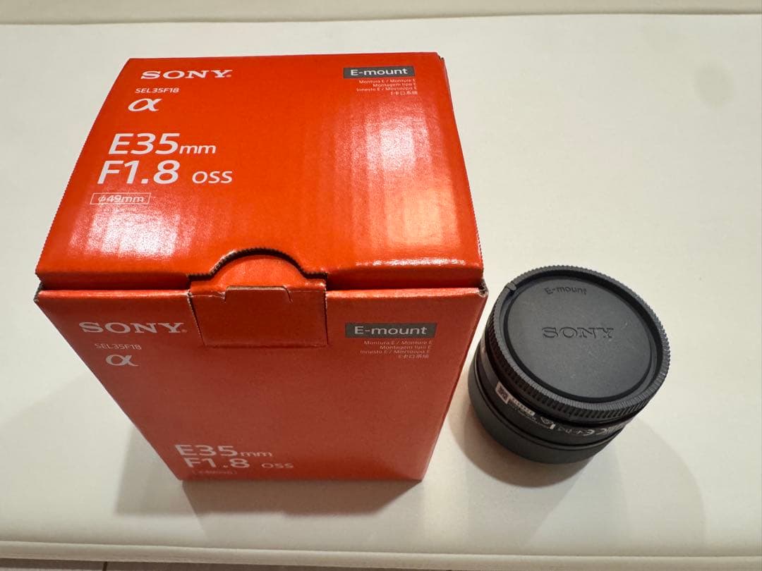 【美品】Sony α6400ミラーレス一眼カメラE 35mm F1.8 OSS
