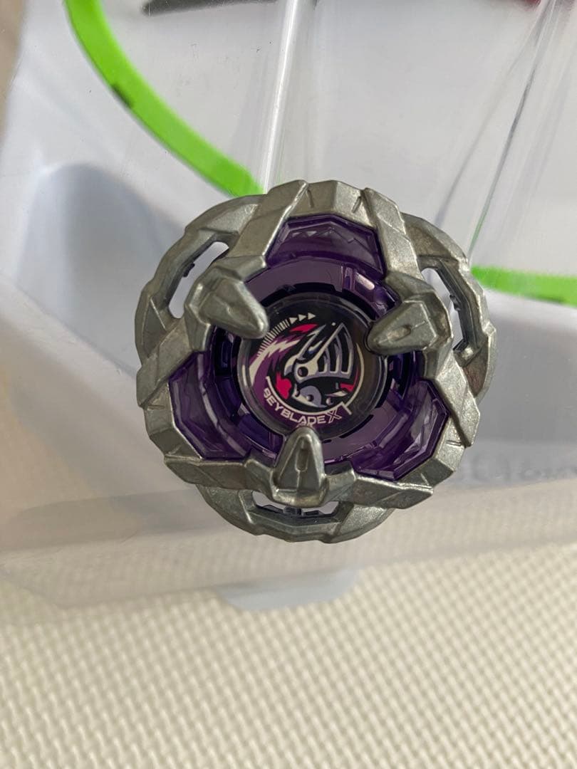 BEYBLADE X セット(スタジアム、ランチャー4個、ベイ7個)