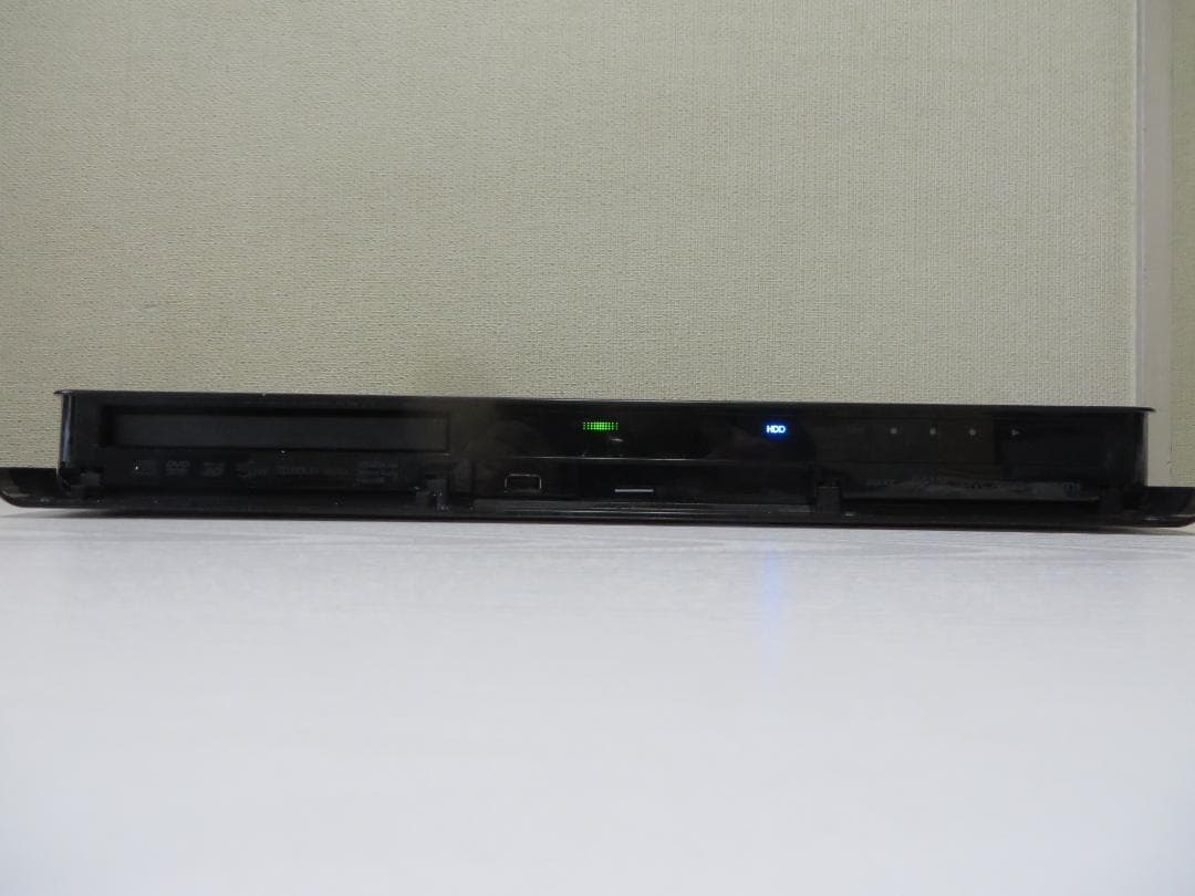 東芝ブルーレイレコーダー DBR-T650 3番組 1TB2016年製　完動美品