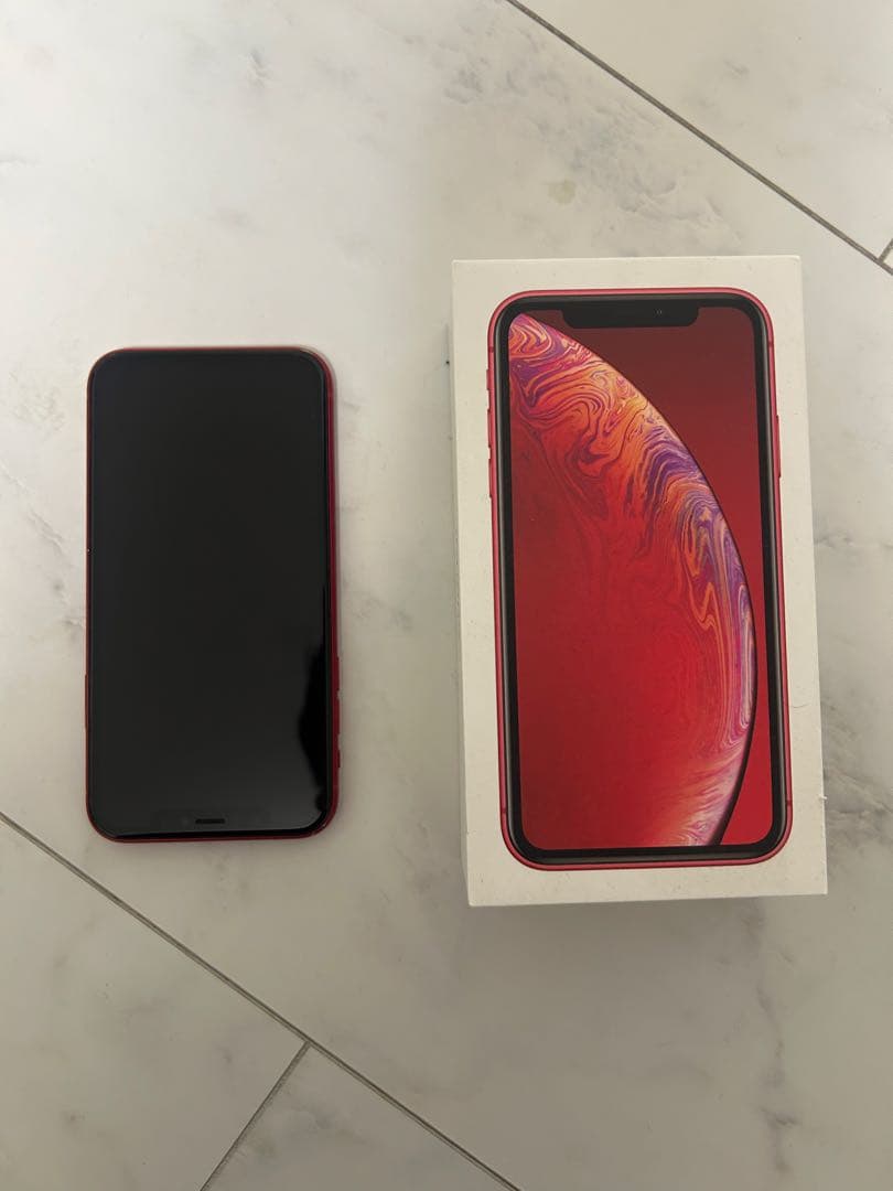iPhone XR 64GB レッド 背面ガラス割れあり／動作確認済