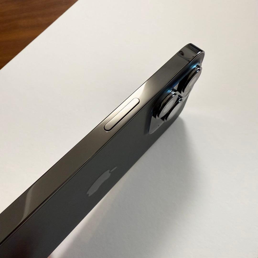 【魂】iPhone 13 Pro グラファイト 256GB