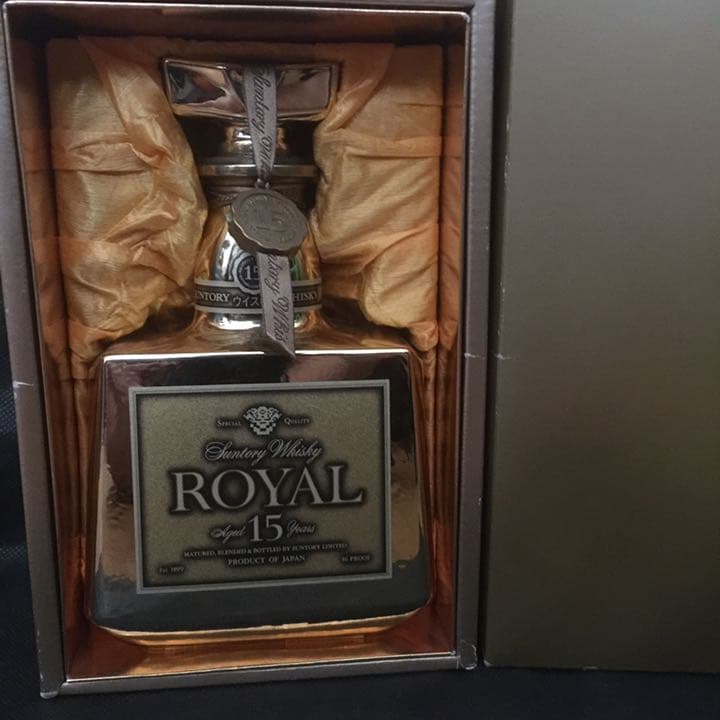 サントリーローヤルプレミアム15年ウイスキー 全国50本限定非売品 希少超美品