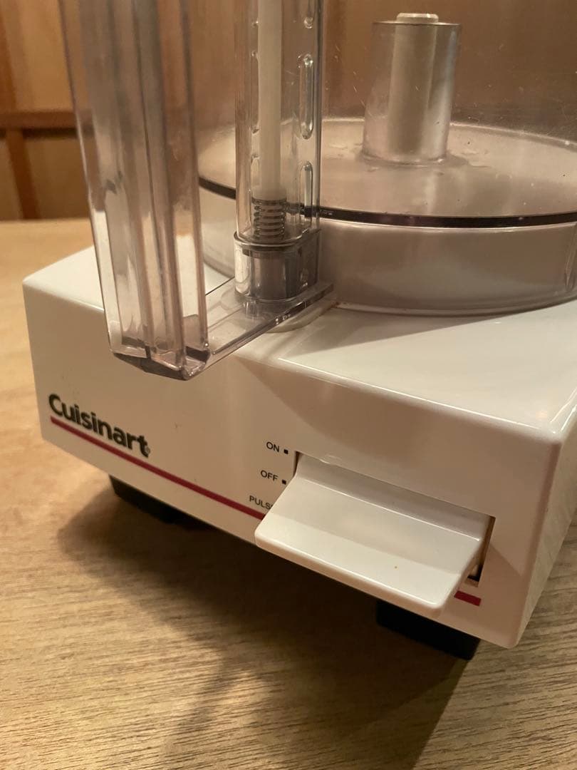 業務用1.9Lフードプロセッサー クイジナートDLC-190J 1台4役