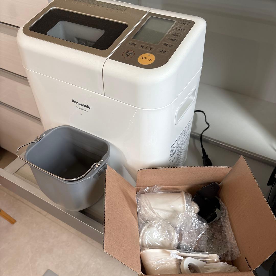 パナソニック　ホームベーカリー　SD-RBM1000