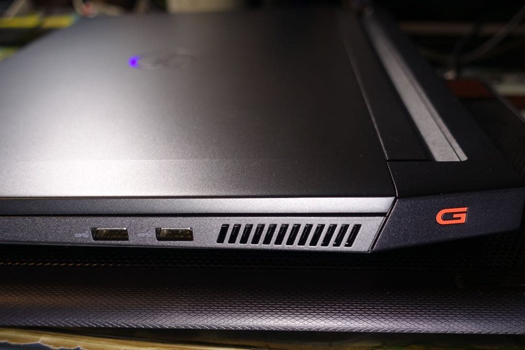 DELL G15 5521 SpecialEditionゲーミングノート【訳有】