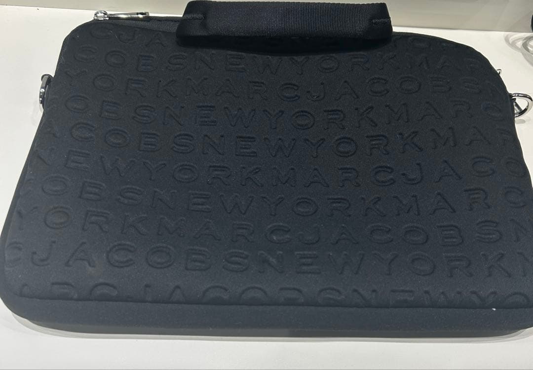 aqua ⚠️購入前コメント必須⚠️様限定 MARC JACOBS PCケース