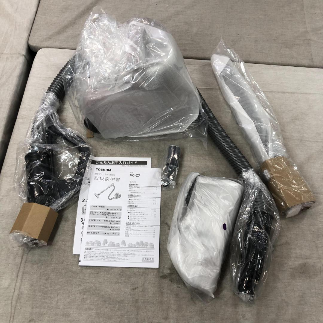 25年製 未使用 東芝 掃除機 サイクロン キャニスター型 VC-C7-R