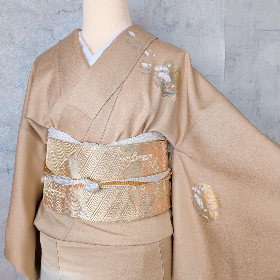 訪問着　フルセット　着物　正絹　ゴールドベージュ　Sサイズ　花　しつけ糸金　C1