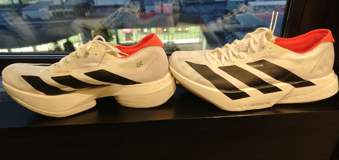 s*n様 【27.0cm※走行距離54km】adidas アディゼロ アディオス