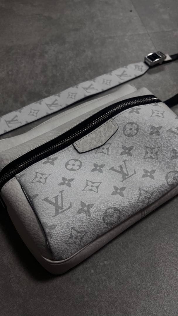 ルイヴィトンショルダーバッグ　N⭐︎級品