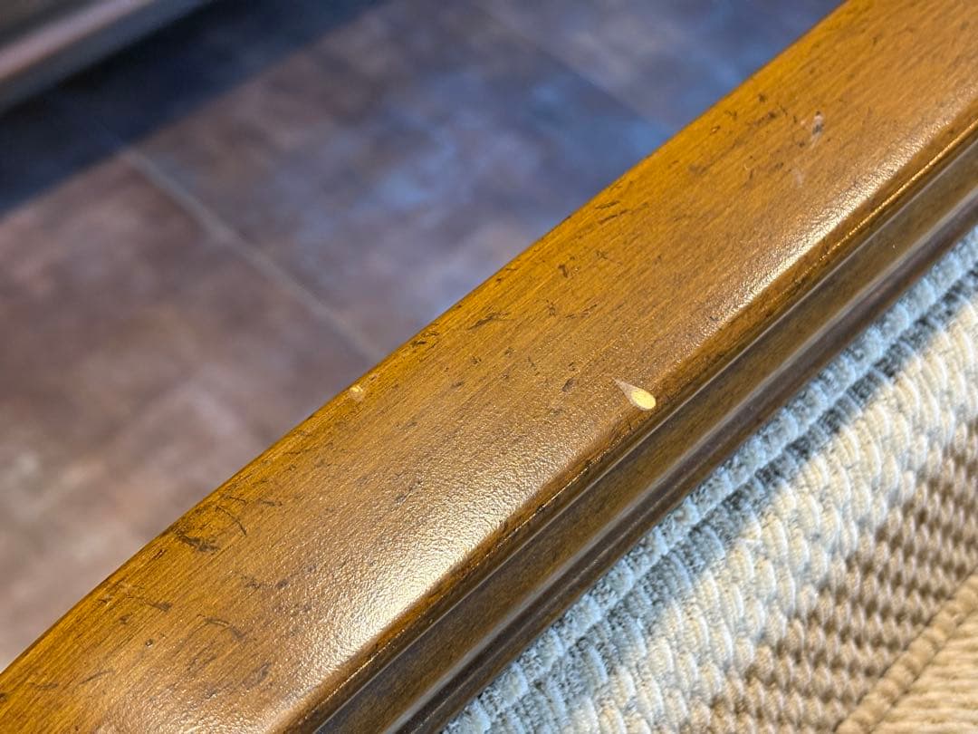 Ashley アシュレイ　二人掛け　ソファ　アームソファ　ヨーロピアン　IZZ