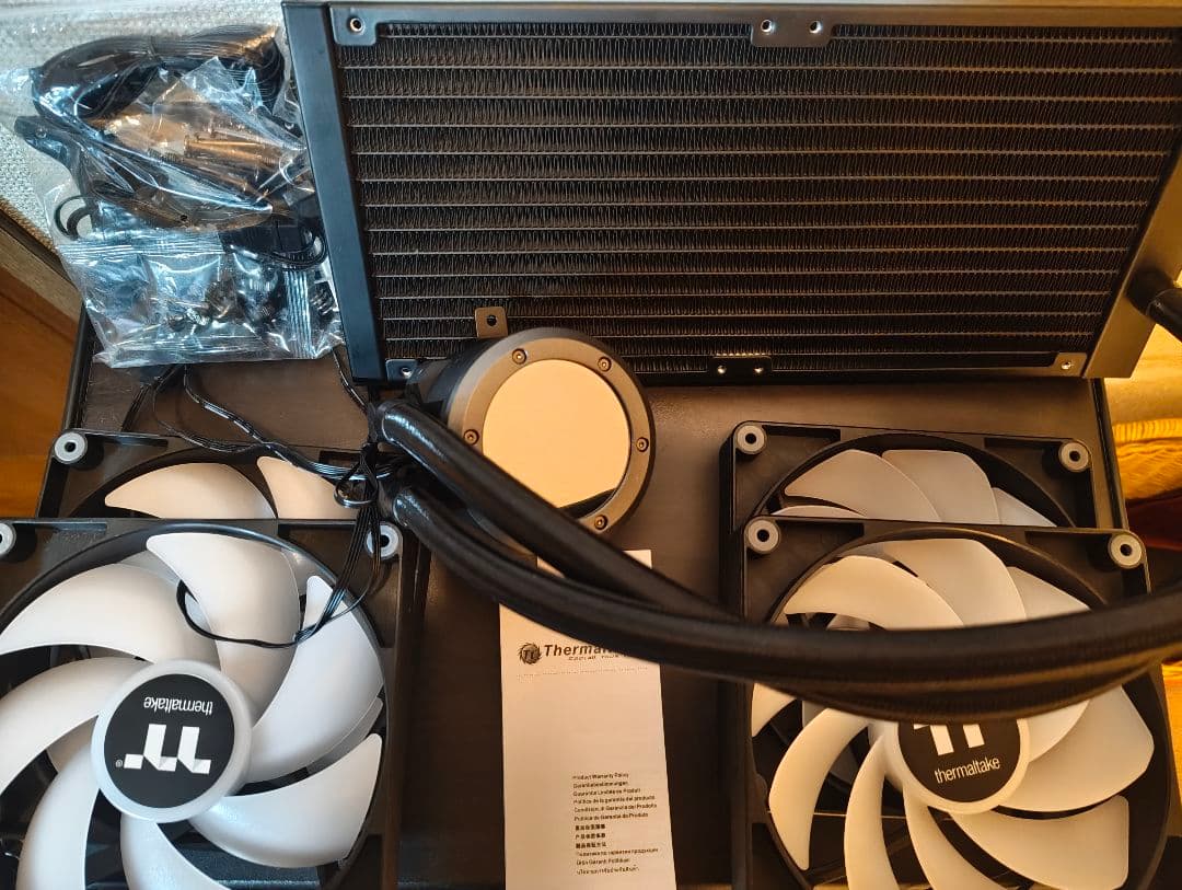 TH280 V2 ARGB Sync AIO リバースファンセット