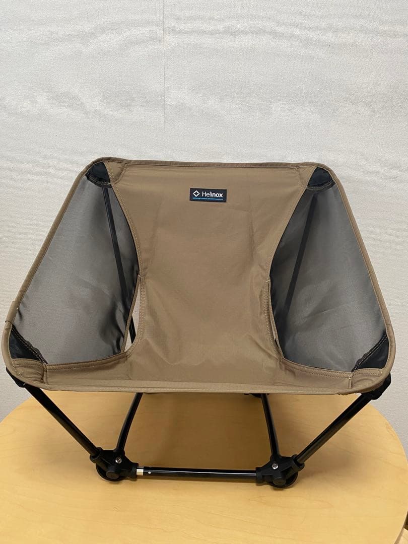 Helinox グランドチェア カーキー