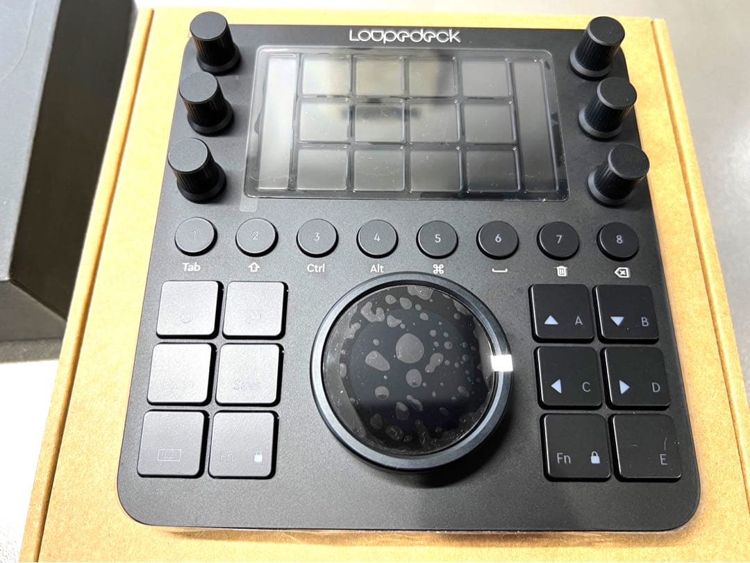 Loupedeck CT カスタム編集コントローラー