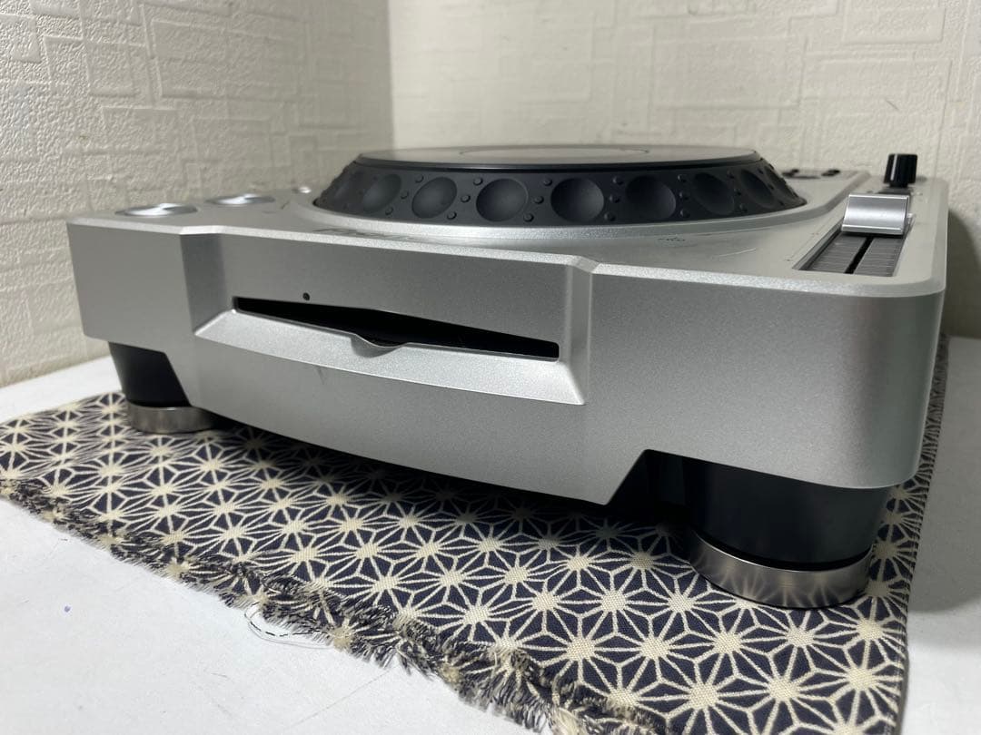 pioneer dj パイオニア　CDJ-800mk2 レンズメンテナンス