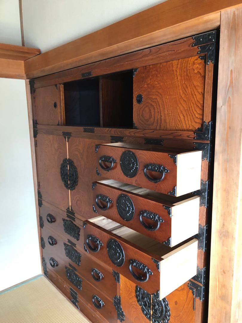 【最終値下げ】桐箪笥 漆塗り 和箪笥