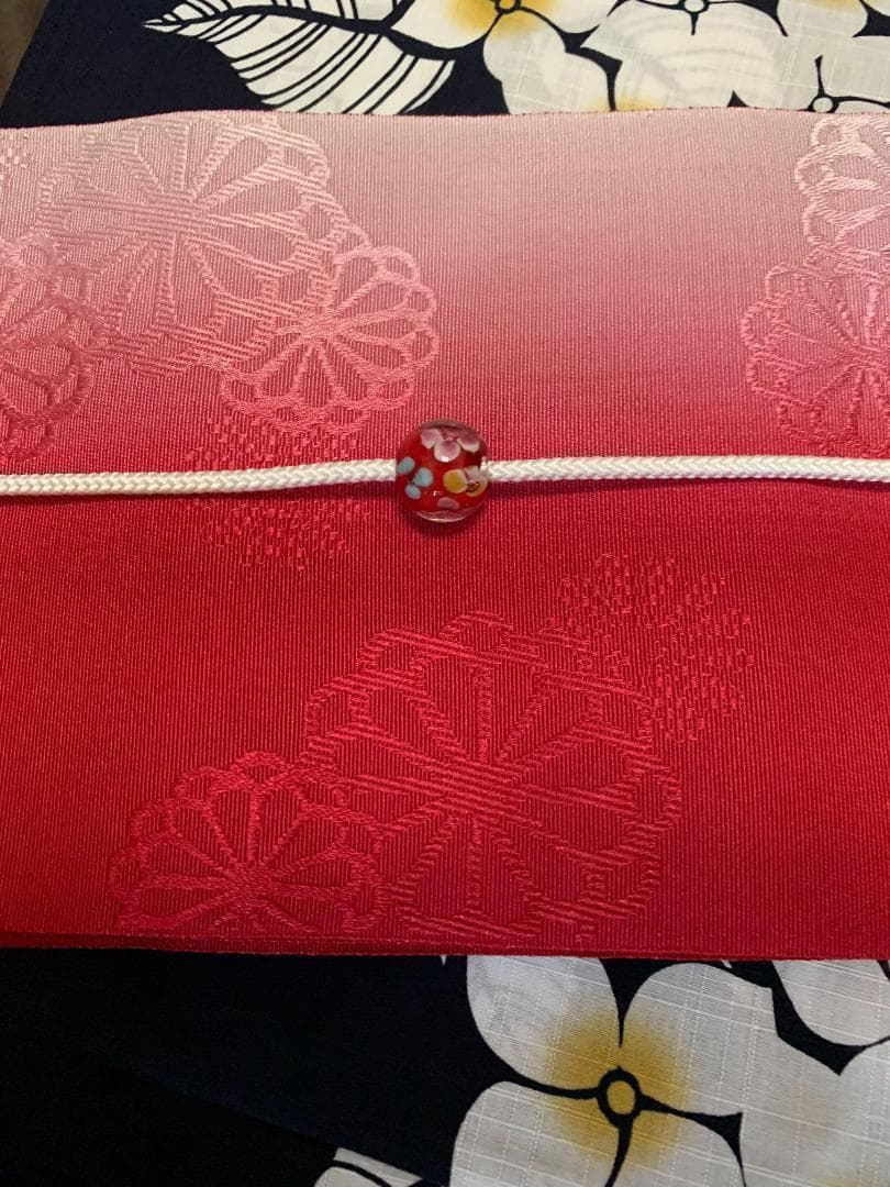 画像の黄色帯付き◆大人ゆかた◆品ある紫陽花（あじさい）紺浴衣◆