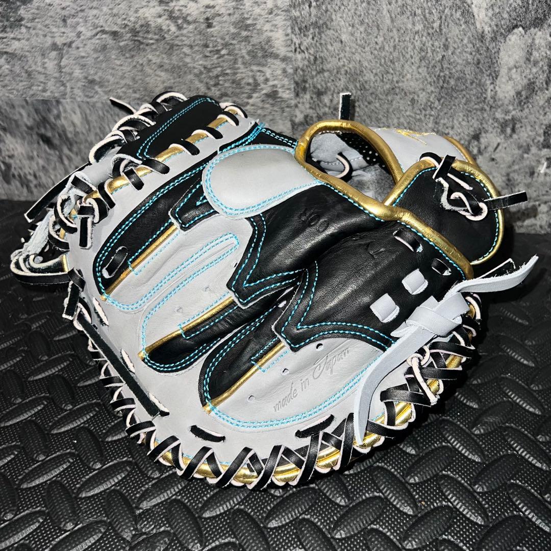 要ミット　KANAME　軟式野球用レザーグローブ ホワイト/ブラック/ゴールド