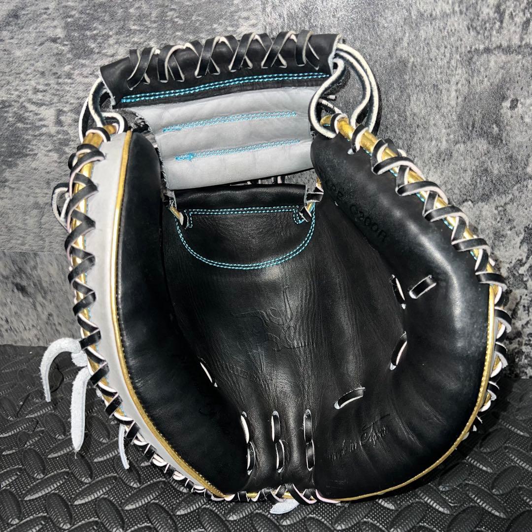 要ミット　KANAME　軟式野球用レザーグローブ ホワイト/ブラック/ゴールド