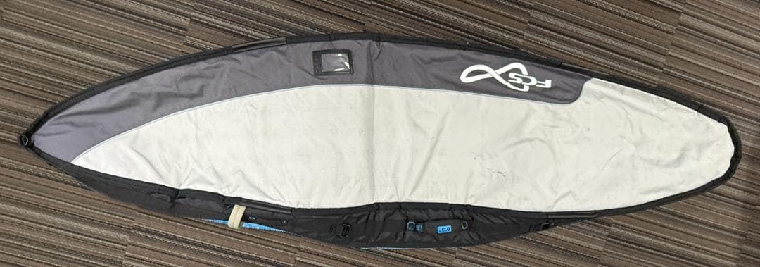 FCS 6'3\" サーフボードケース