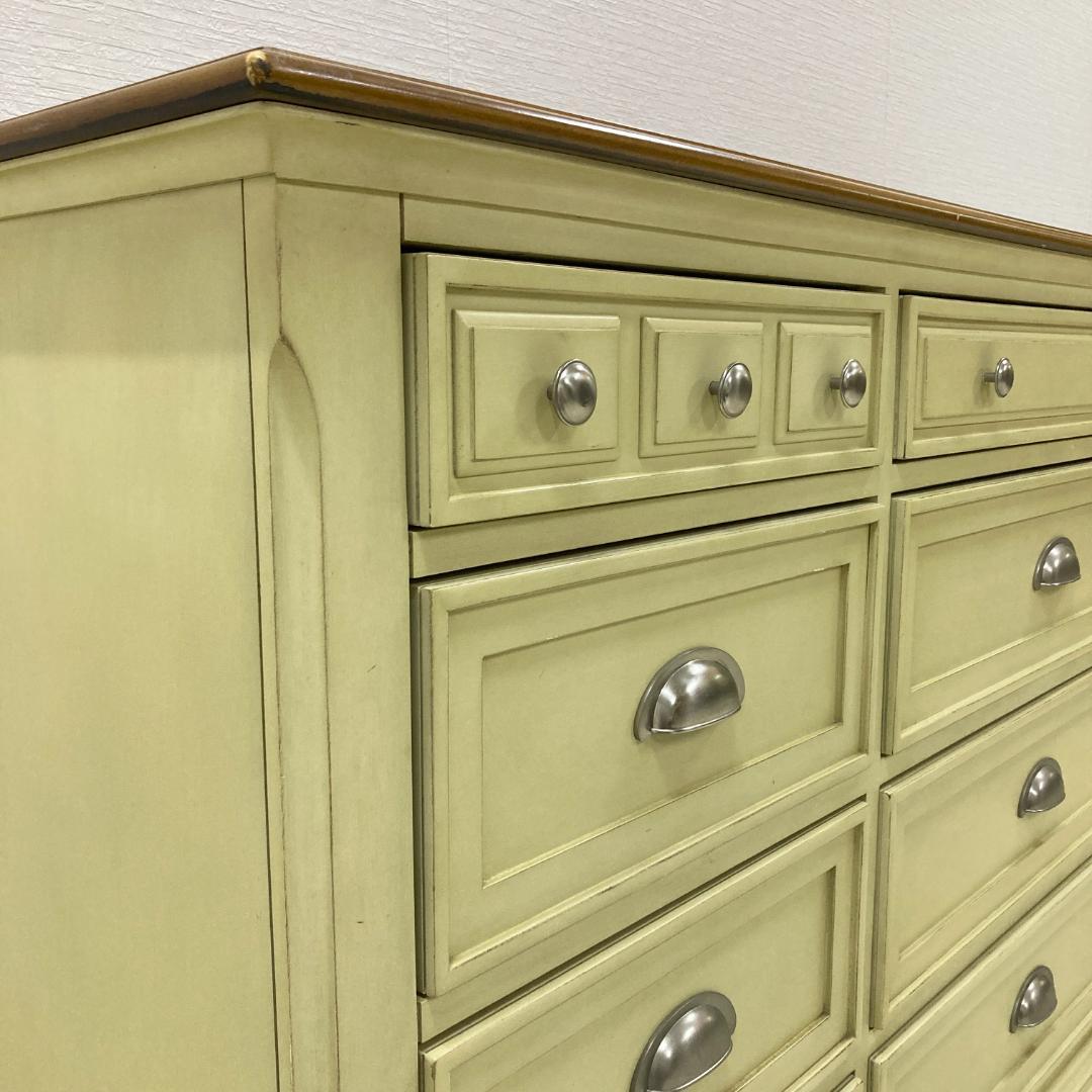 ASHLEY アシュレイ　アンティーク調　４段　チェスト　サイドボード　収納