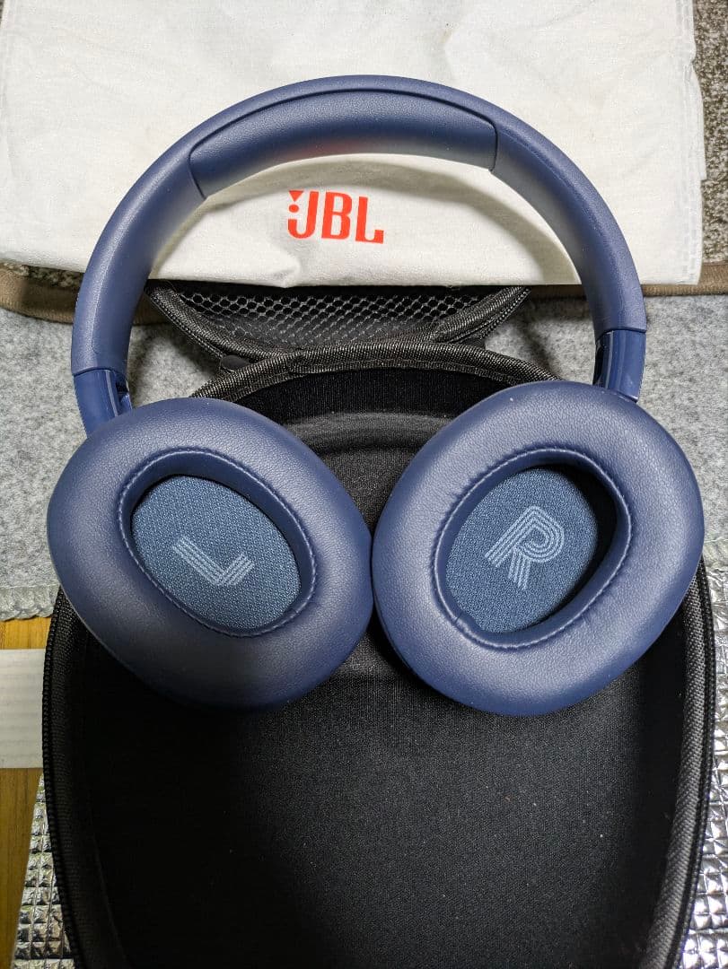 JBL TUNE 710BT ワイヤレスヘッドホン ネイビー