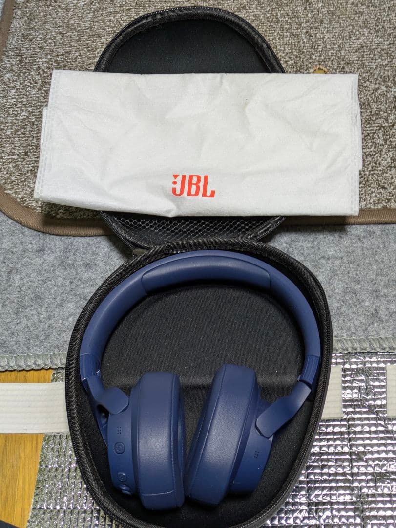 JBL TUNE 710BT ワイヤレスヘッドホン ネイビー