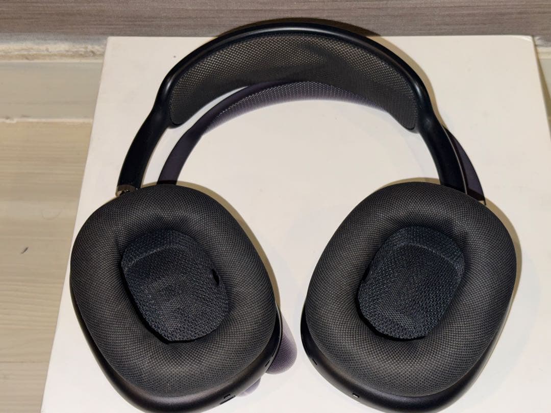 AirPods Max スペースグレー・ライトニングポート・US版