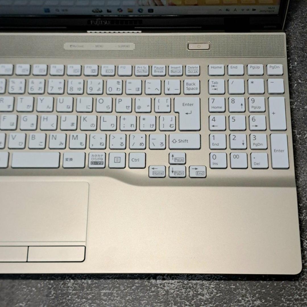 G74 第7世代i3/SSD 富士通ノートパソコン Windows11 FHD