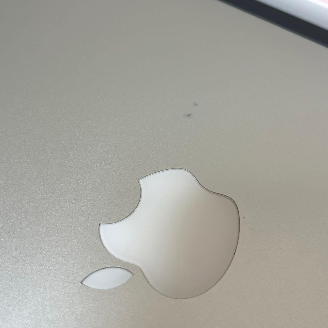 MacBook Air 11インチ LED バックライトワイドスクリーン