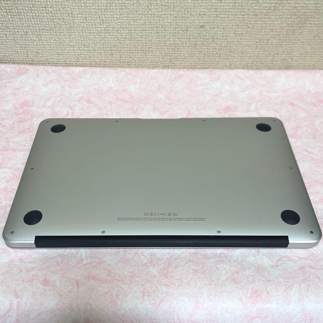 MacBook Air 11インチ LED バックライトワイドスクリーン