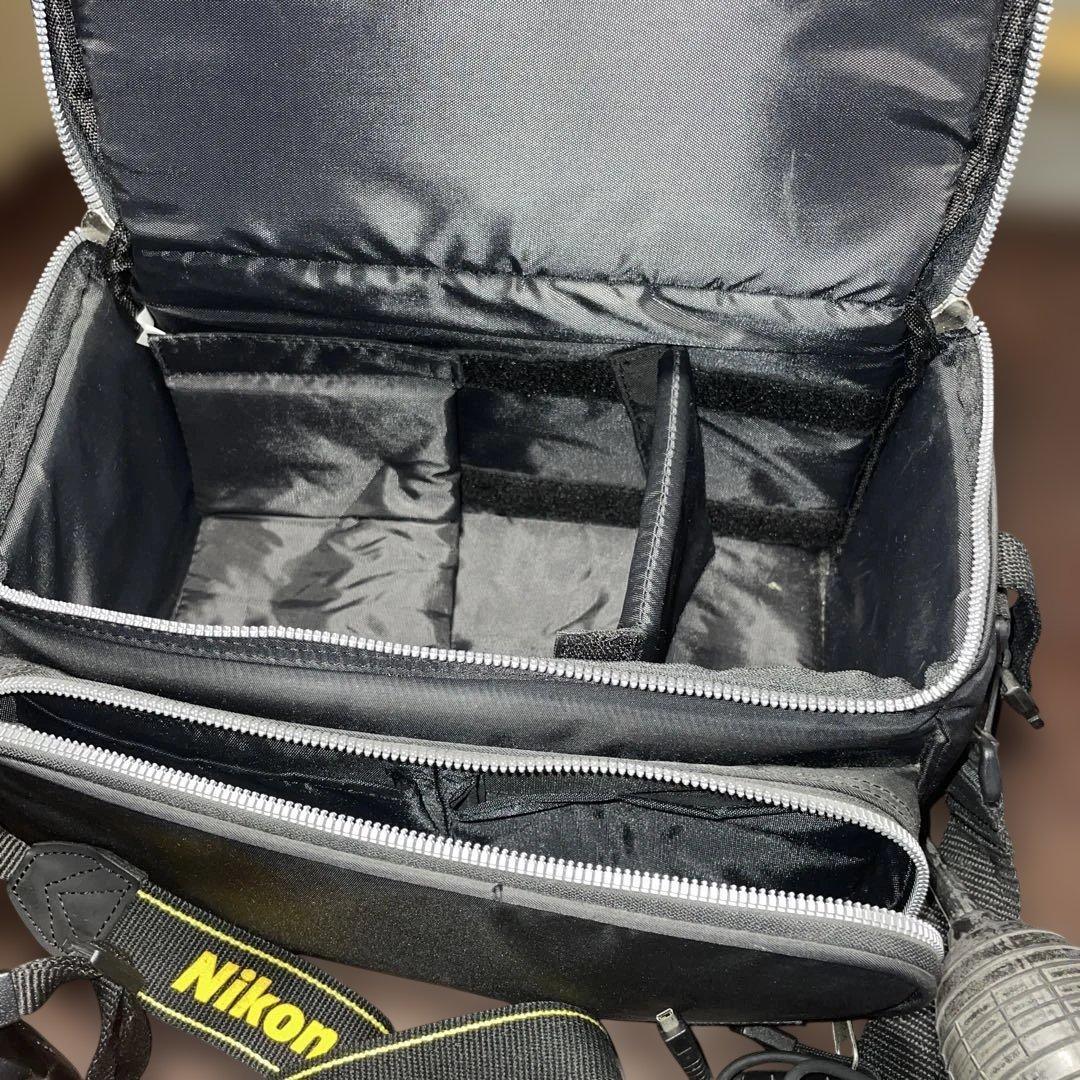 Nikon D5100 本体　バック　レンズなど
