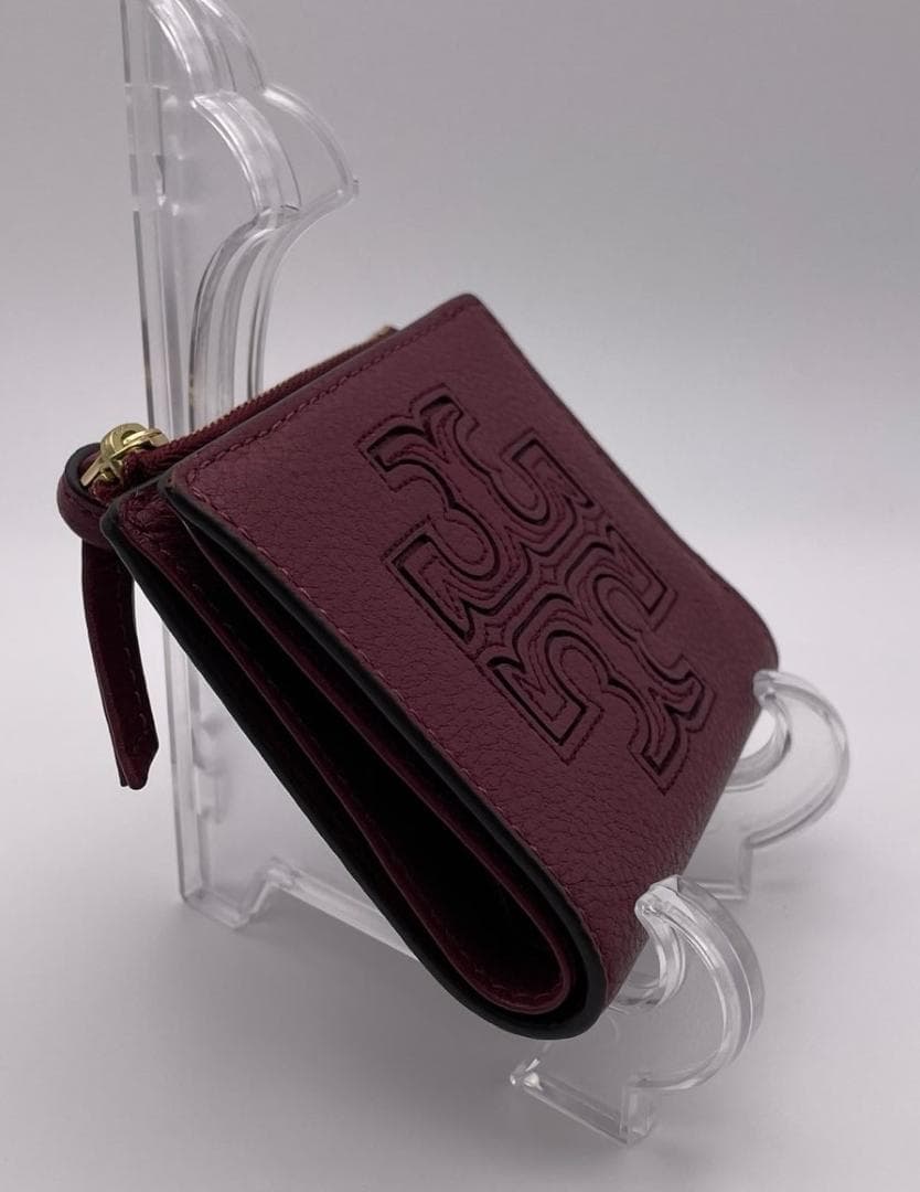 【未使用品】トリーバーチ二つ折りミニ財布ボルドー【箱/保存袋無し