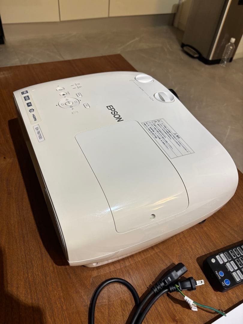 【ランプ205h】EPSON EH-TW7100 4Kプロジェクター おまけ付