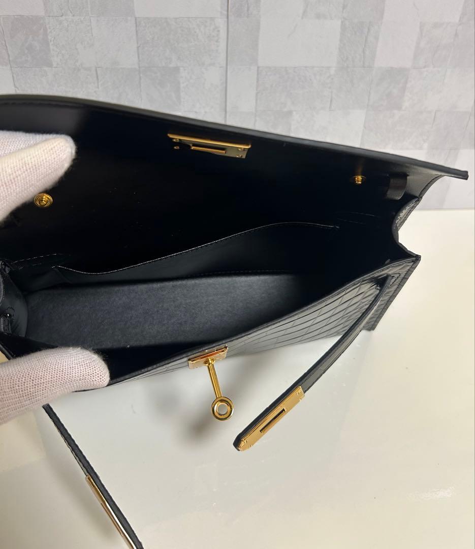 本革　クロコダイル調レザー クラッチバッグ3way