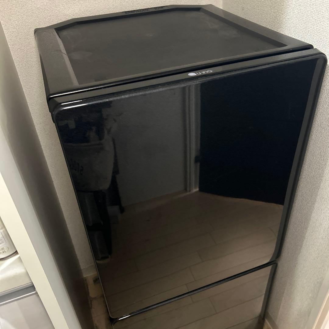 ブラック冷蔵庫　冷凍室付き