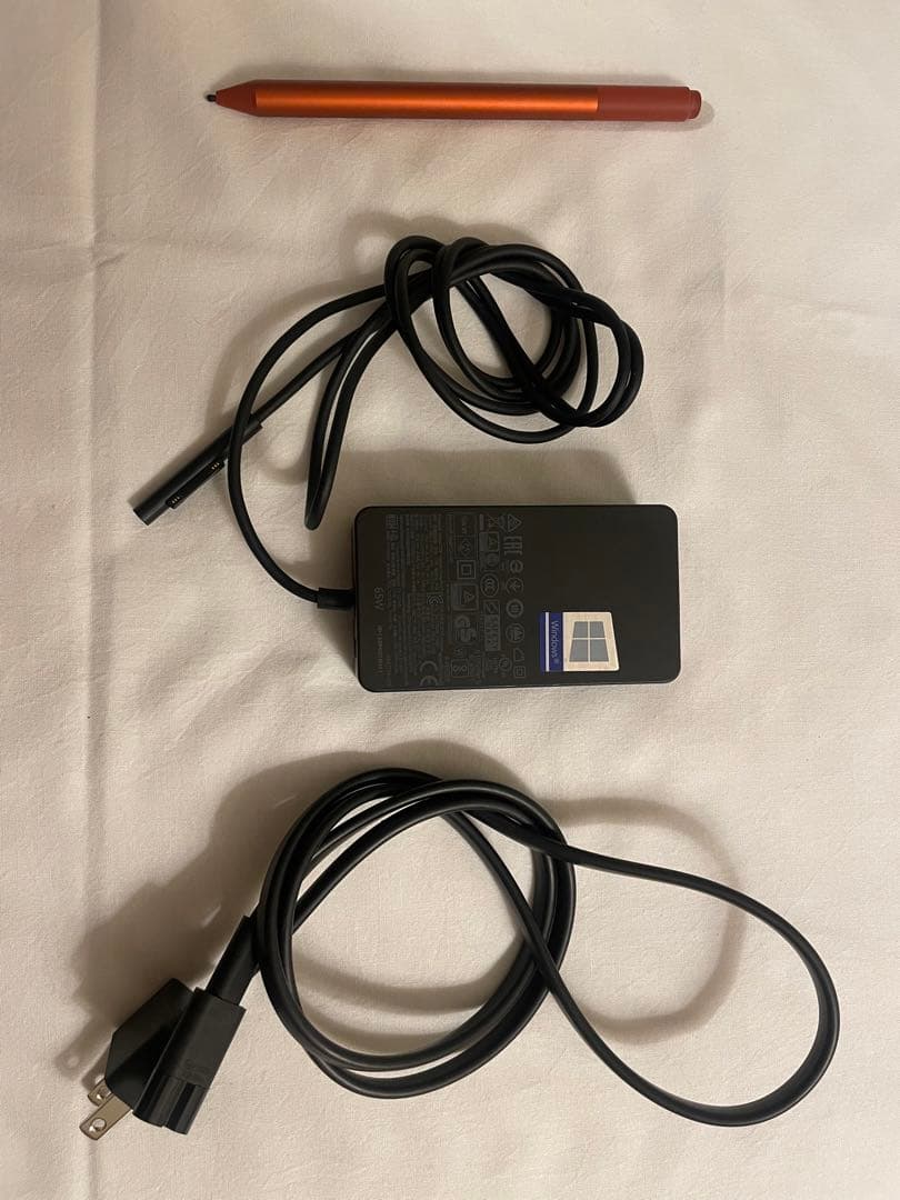 Microsoft SURFACE pro7 ケース付き