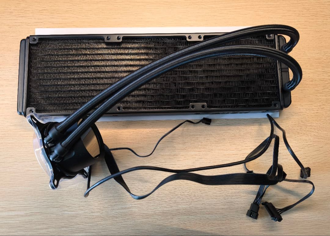 PC用ファン・クーラー NZXT KRAKEN 360