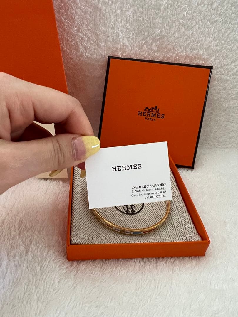 HERMES ゴールド バングル