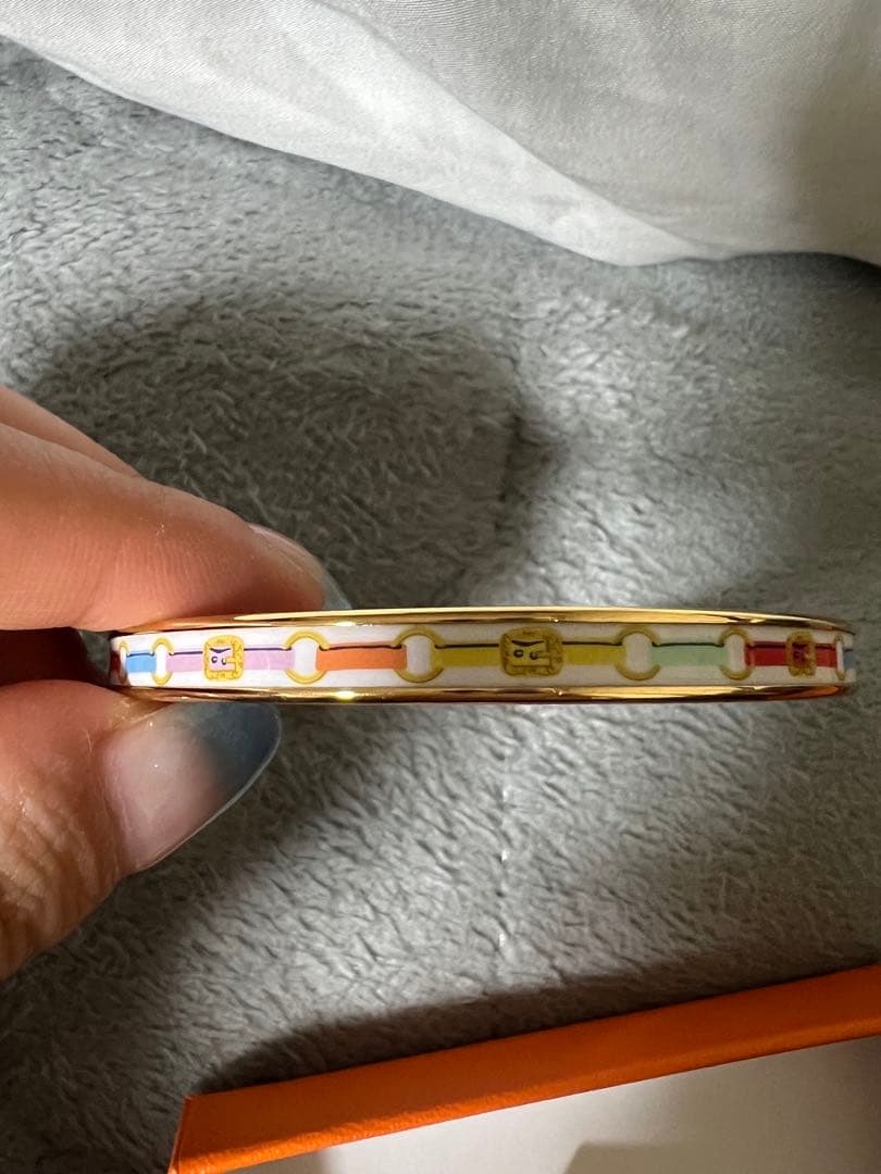 HERMES ゴールド バングル