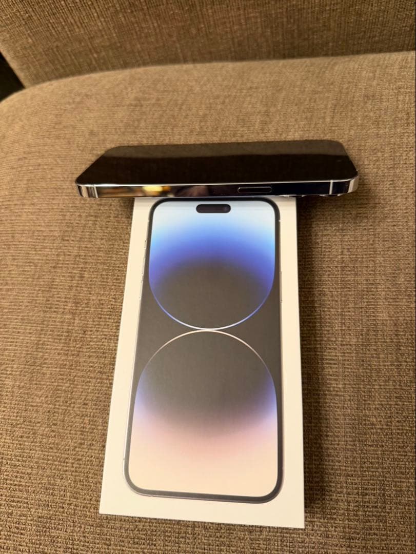 Apple iPhone 14 Pro Max 128gbシルバー　SIMフリー