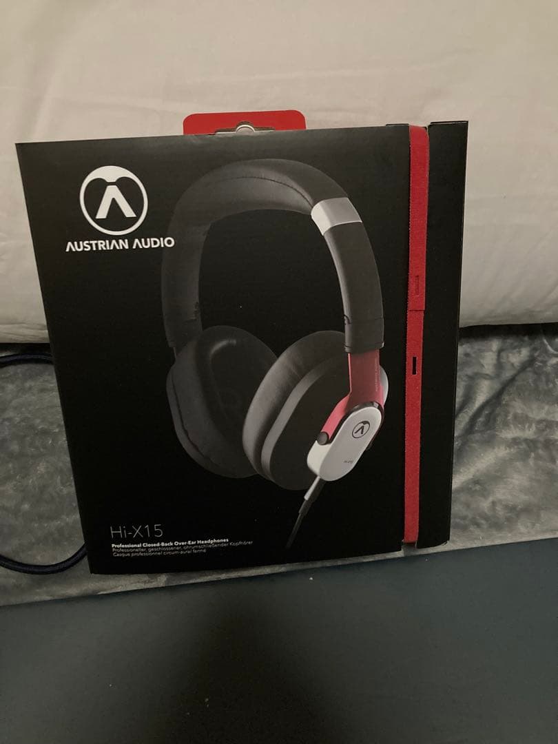 ヘッドホン Austrian Audio hi-x15