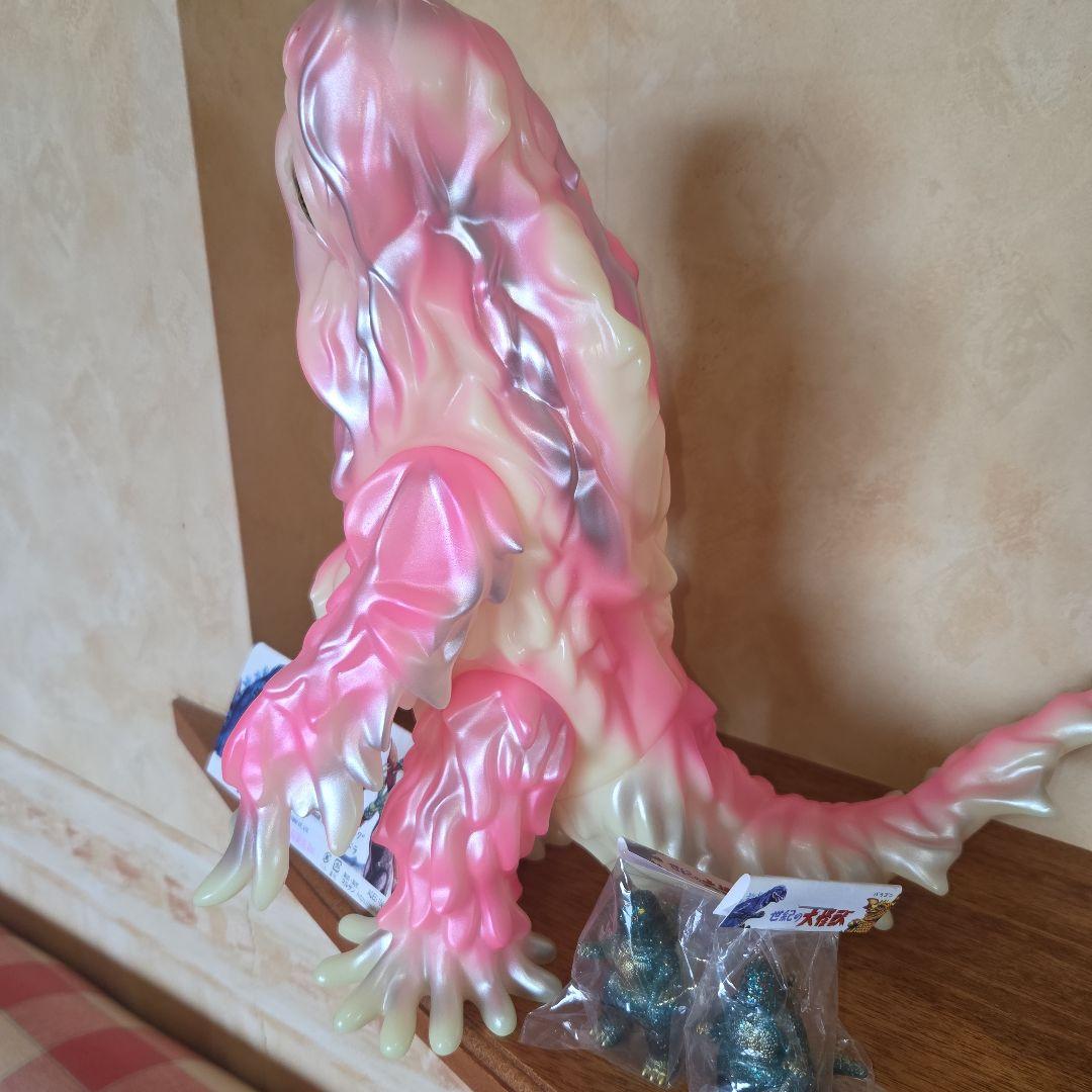 マルサン ゴジラストア限定 ヘドラ450 夜桜蓄光Ver.