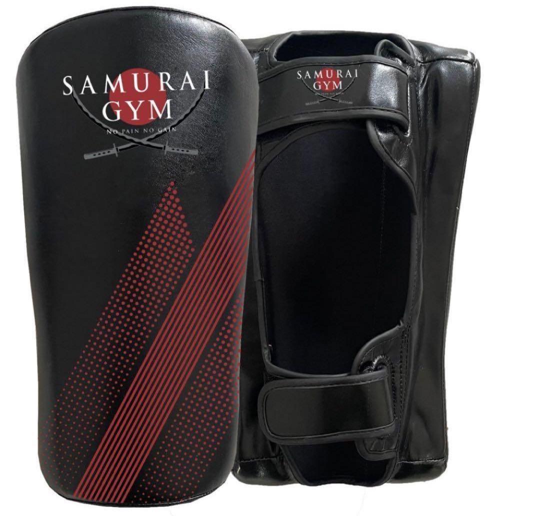 カーフキックミット 左右利用できます