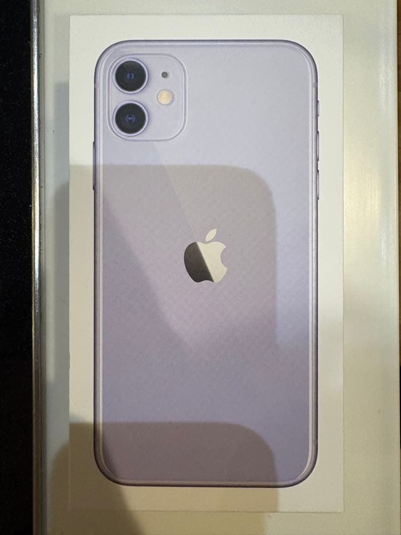 iPhone11 128GB 美品　simフリー　本体
