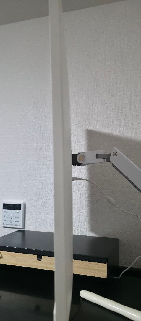 LG Smart Monitor 32U830SA-W 31.5インチ 4K