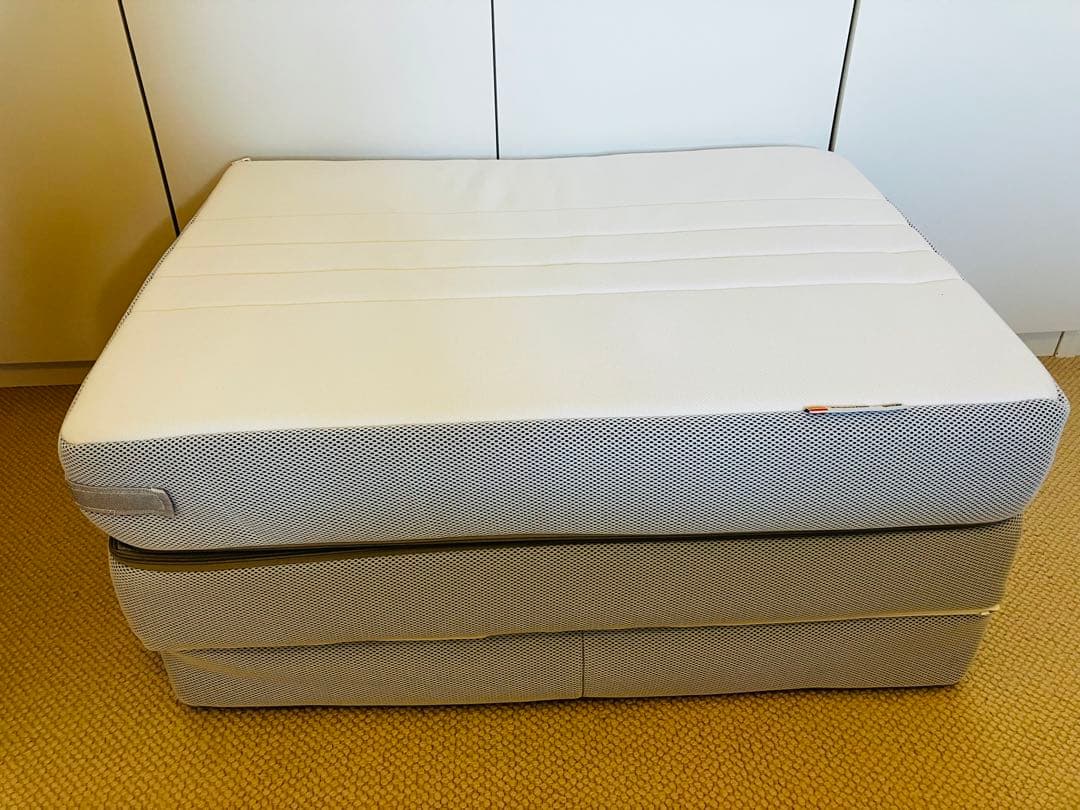 イケア　折りたたみマットレス　ラウドサンド